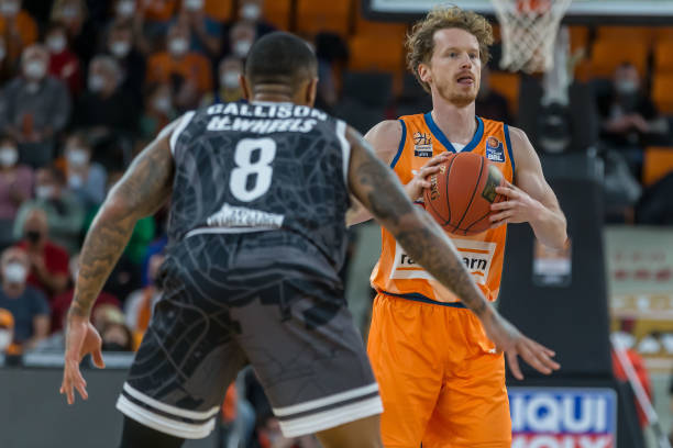 延续职业荣 延续职业荣