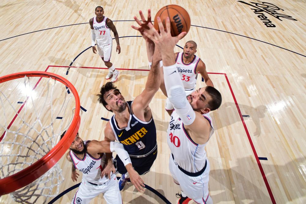 这个赛季一 这个赛季一